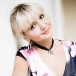 Julia Achkinazy: Lief en Leed